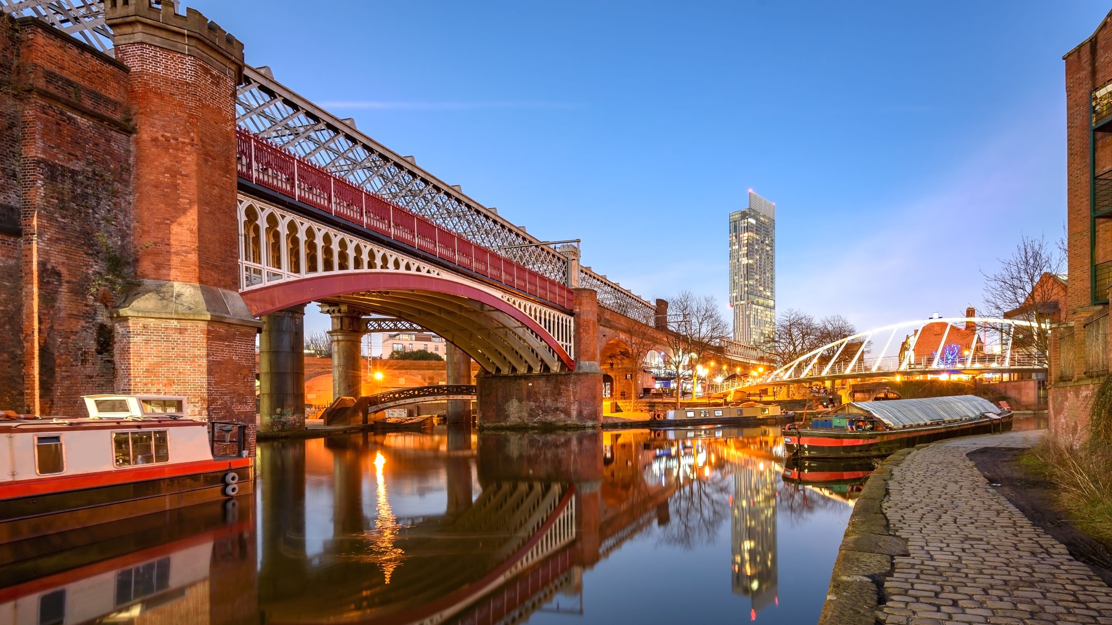 Where to Stay and Eat in Manchester | Hertz Blog